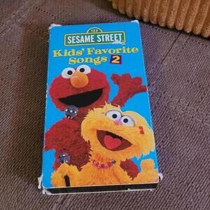 2001 Sesame Street Kids' Favorite Songs 2 Elmo VHS tape